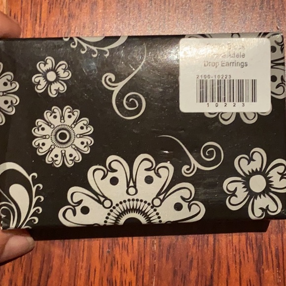 Grace Adele Celtic Knot Drop Earrings - Picture 6 of 6